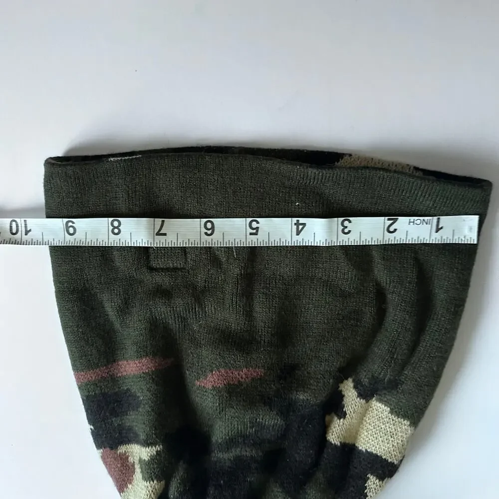 Panache Camo Stocking Hat with Pom Pom Top